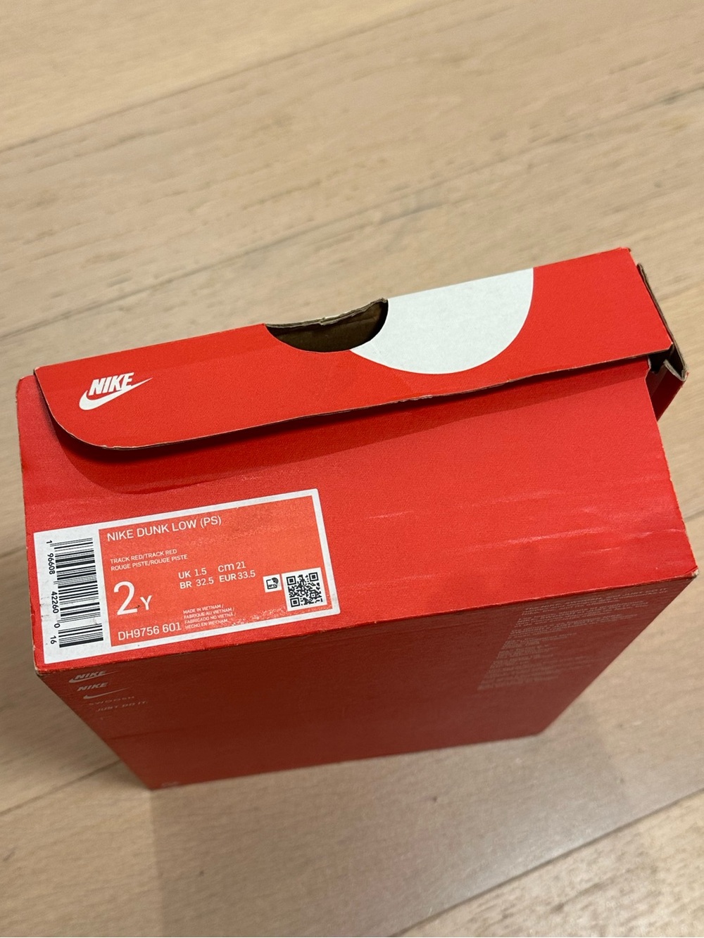 Nike Dunks Low - Picture 8 of 8